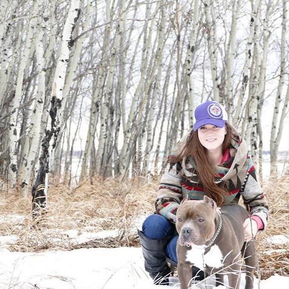 Meet your Posher, Anissa - Picture 1 of 1